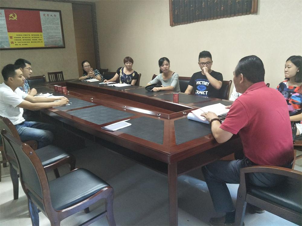 福建易順建筑工程有限公司2017年第一屆：“金秋助學(xué)，學(xué)子圓夢(mèng)，誠(chéng)信你我，感恩社會(huì)”